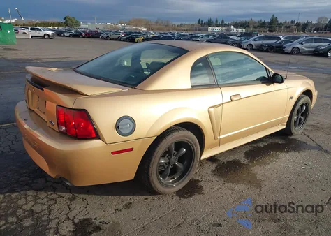 2000 Ford Mustang Gt z USA, uszkodzony, nr VIN 1FAFP42X5YF217680